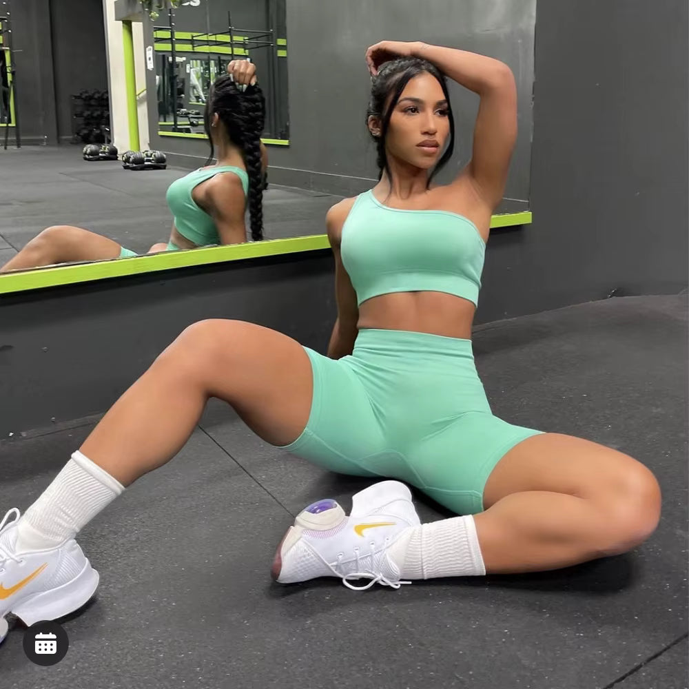 Workout Sets One Shoulder Crop Top Shorts Gym Woman Two Piece